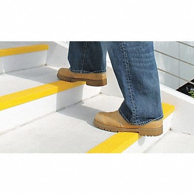 Stair Nosing Ylw 36 W Plstic/Fiberglass