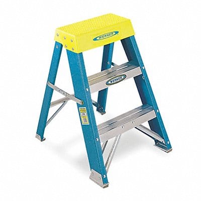 Step Stool 24 In H 250 lb Fiberglass