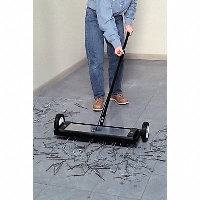 Magnetic Sweeper w/Release 160 lb 30-1/4